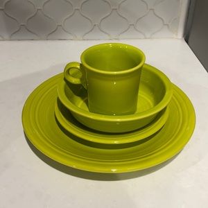 Lemongrass 4 piece fiesta ware!